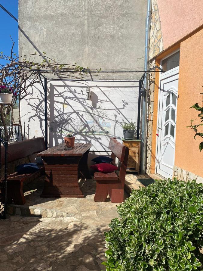Studio Apartment Elsa Galižana Exterior foto